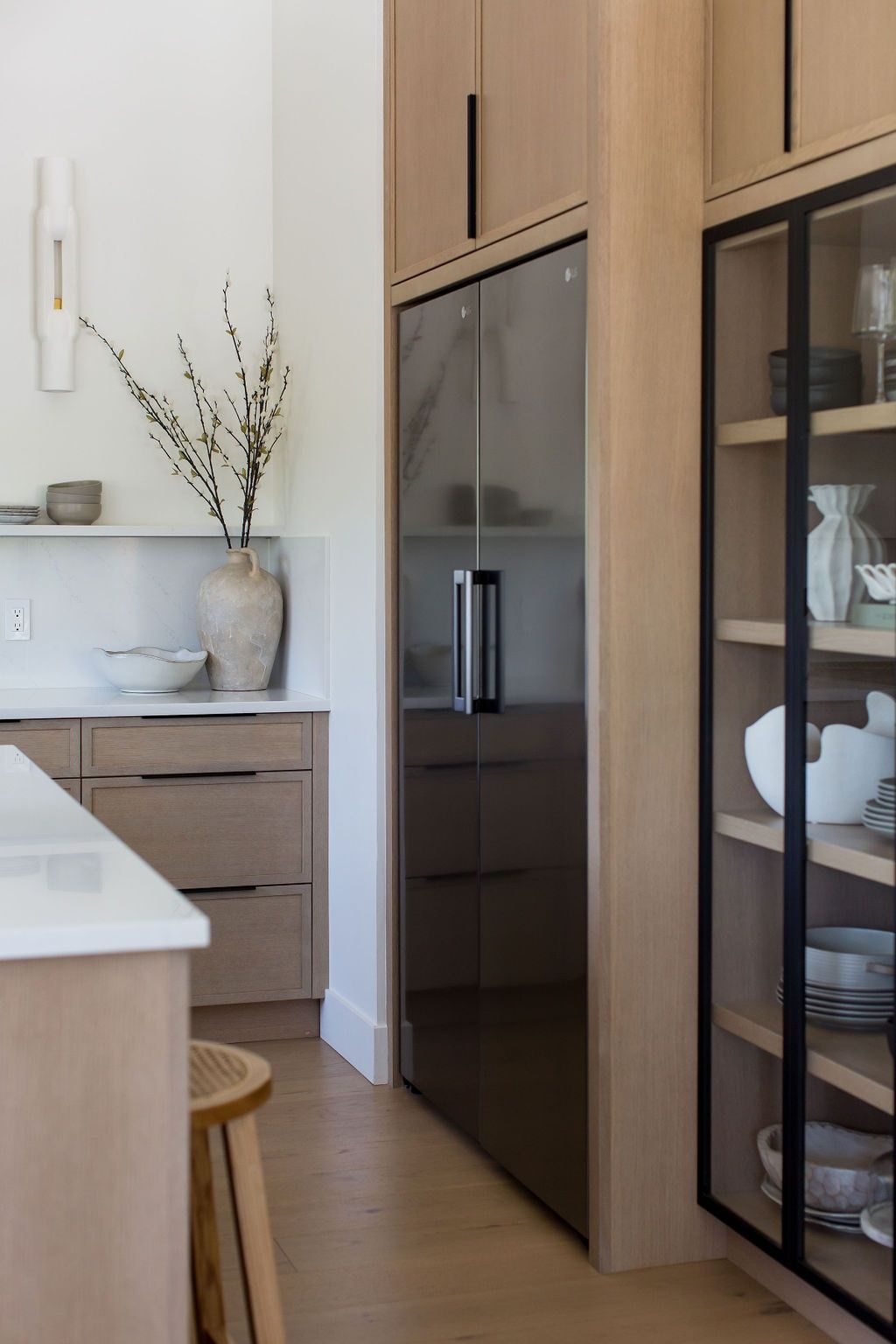 Integrated fridge and glass pantry millwork